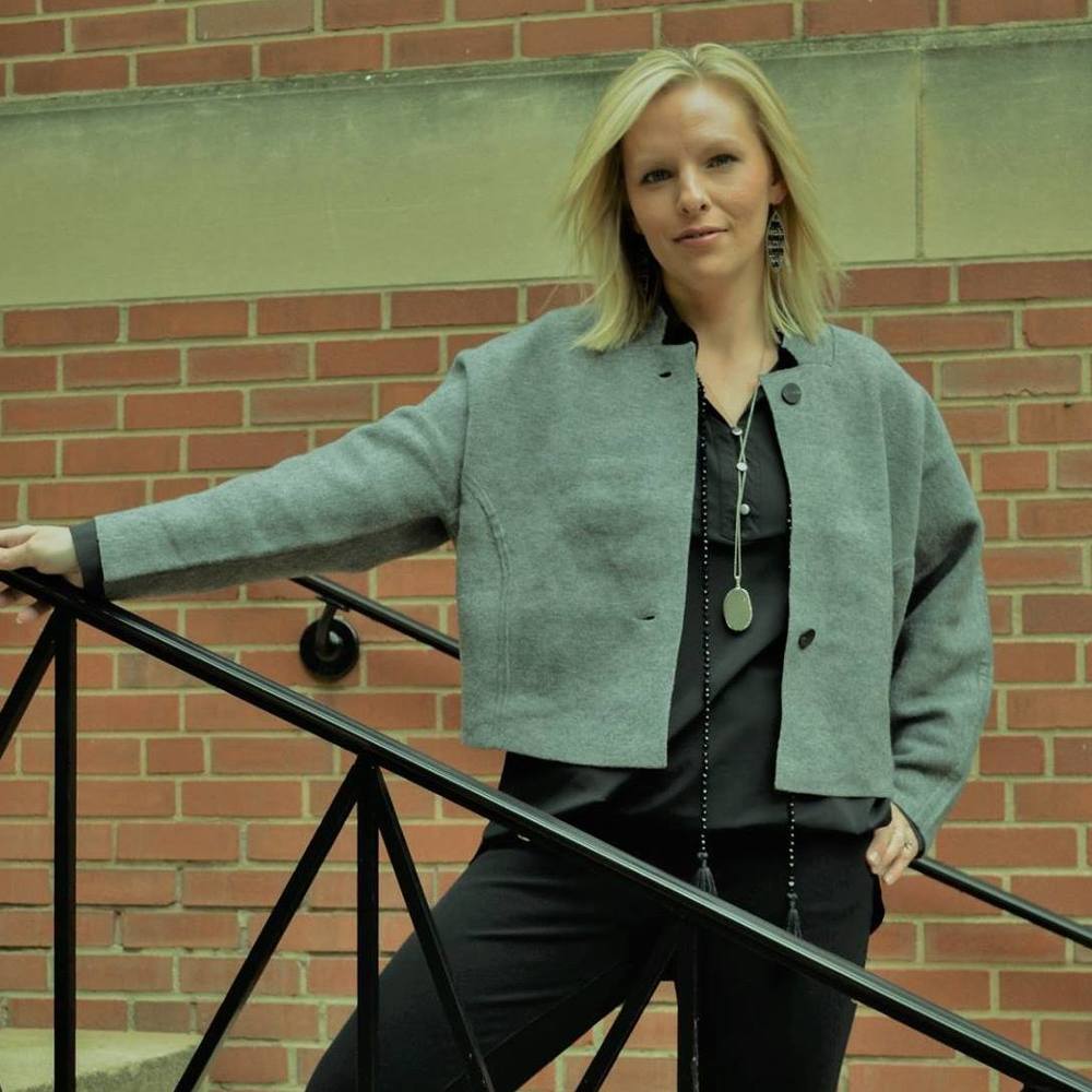 Meet your Posher, Gena
